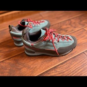 La Sportiva Boulder X